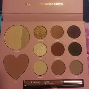 Eyeshadow Pallettes.